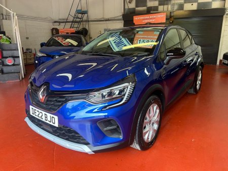 RENAULT